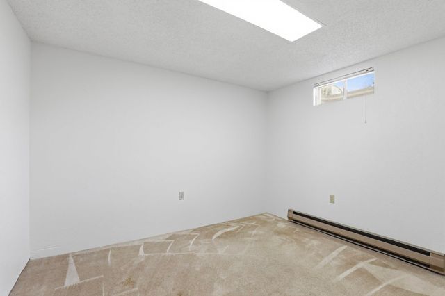 3811 E Hartson Ave, Spokane, WA 99202