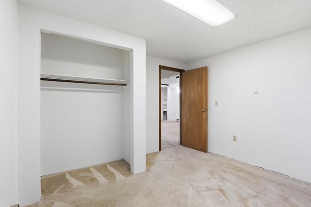 3811 E Hartson Ave, Spokane, WA 99202