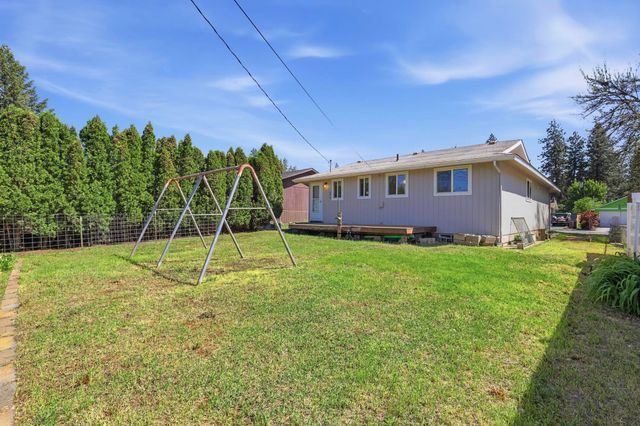 3811 E Hartson Ave, Spokane, WA 99202