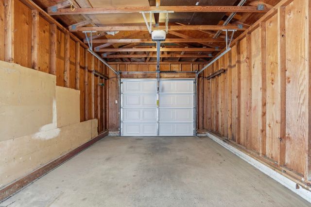 3811 E Hartson Ave, Spokane, WA 99202