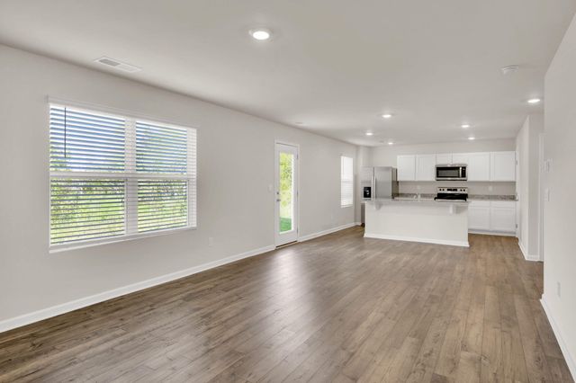 10713 Prairie Lake Drive, Apison, TN 37302