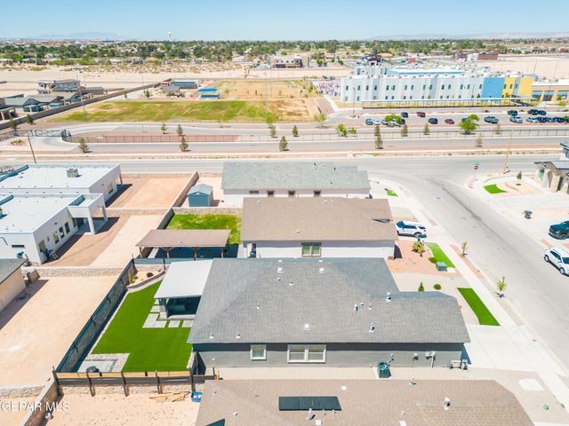 309 SAMUEL VISTA Street, Horizon City, TX 79928