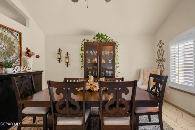 309 SAMUEL VISTA Street, Horizon City, TX 79928