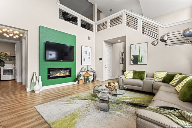 12402 Mineshaft, San Antonio, TX 78254