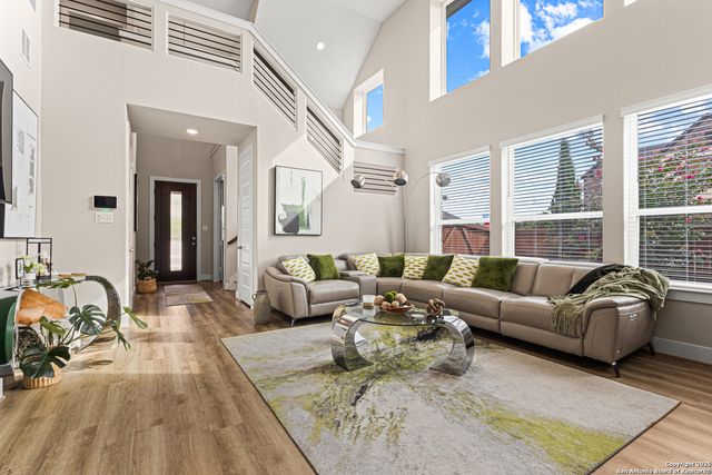 12402 Mineshaft, San Antonio, TX 78254