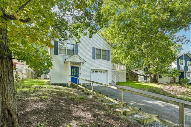 417 Echo Avenue, Sound Beach, NY 11789