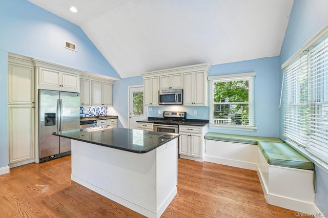 417 Echo Avenue, Sound Beach, NY 11789