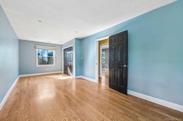 417 Echo Avenue, Sound Beach, NY 11789