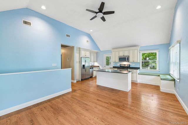 417 Echo Avenue, Sound Beach, NY 11789