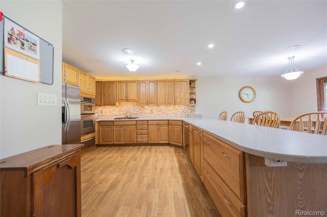 21855 Huron River Drive, Huron Charter Township, MI 48164