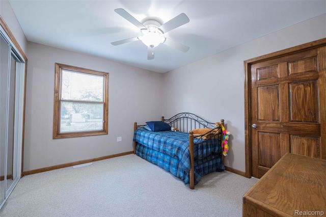 21855 Huron River Drive, Huron Charter Township, MI 48164