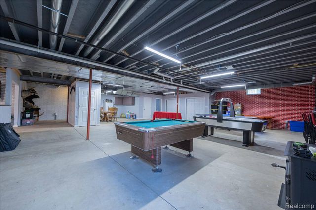 21855 Huron River Drive, Huron Charter Township, MI 48164