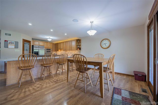 21855 Huron River Drive, Huron Charter Township, MI 48164