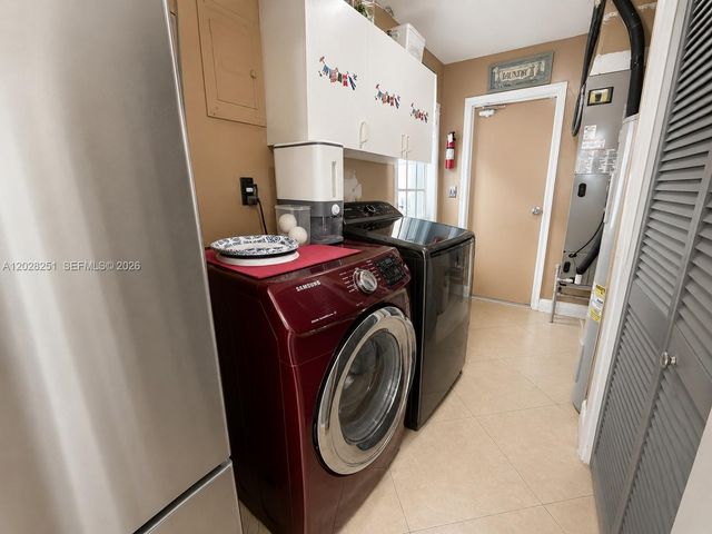 6361 SW 35th Ct, Miramar, FL 33023