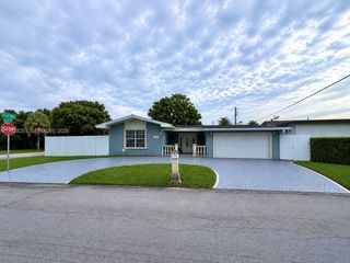 6361 SW 35th Ct, Miramar, FL 33023
