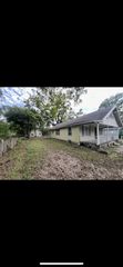 2001 Esterly Avenue, Kansas City, KS 66103