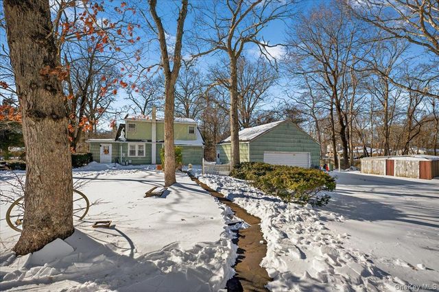 175 Main Avenue, Mastic, NY 11950