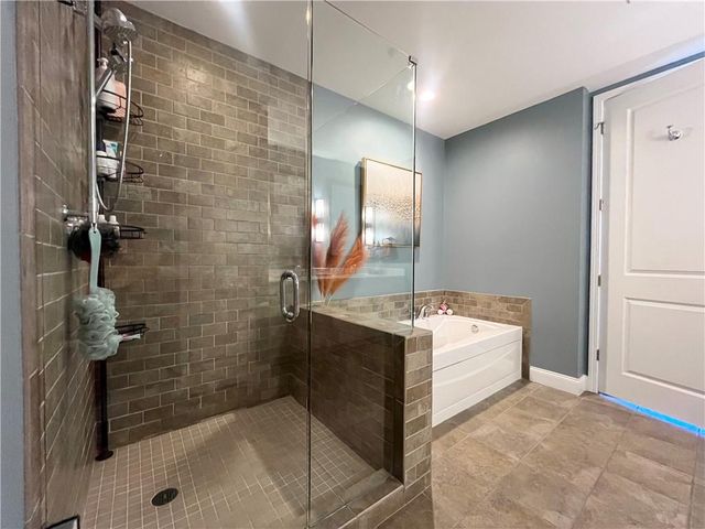 270 17th Street NW 1904, Atlanta, GA 30363