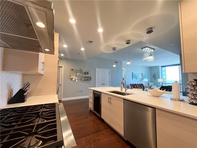 270 17th Street NW 1904, Atlanta, GA 30363