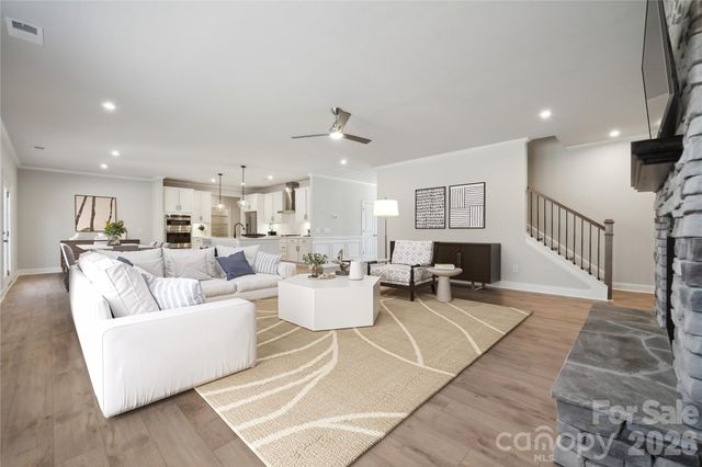 343 Alameda Way, Matthews, NC 28104