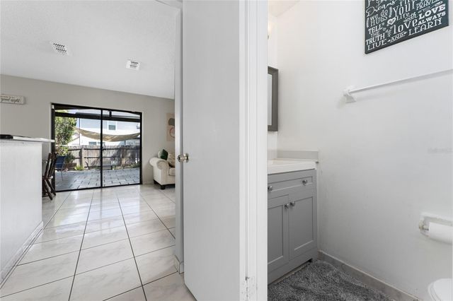 8713 CATBRIAR BAY WAY, Orlando, FL 32829