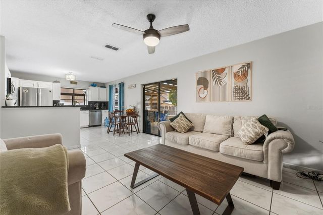 8713 CATBRIAR BAY WAY, Orlando, FL 32829