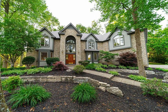 7325 Penneyroyal Place, Dublin, OH 43017