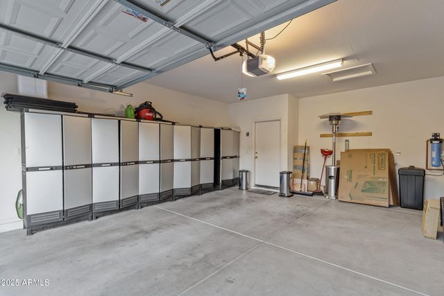 42551 W CANDYLAND Place, Maricopa, AZ 85138