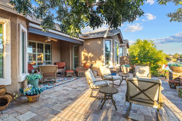 42551 W CANDYLAND Place, Maricopa, AZ 85138