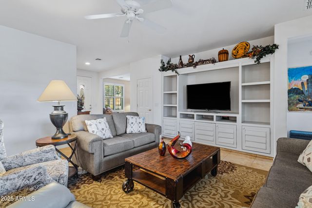 42551 W CANDYLAND Place, Maricopa, AZ 85138