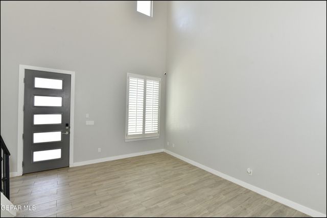 205 ANGLESY Place, El Paso, TX 79928