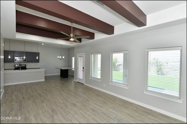 205 ANGLESY Place, El Paso, TX 79928
