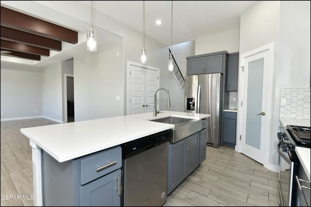 205 ANGLESY Place, El Paso, TX 79928