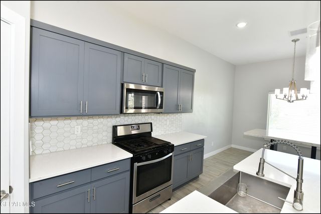205 ANGLESY Place, El Paso, TX 79928