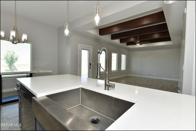 205 ANGLESY Place, El Paso, TX 79928