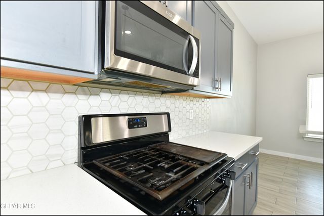 205 ANGLESY Place, El Paso, TX 79928