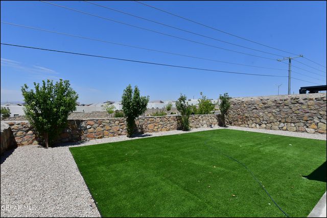 205 ANGLESY Place, El Paso, TX 79928