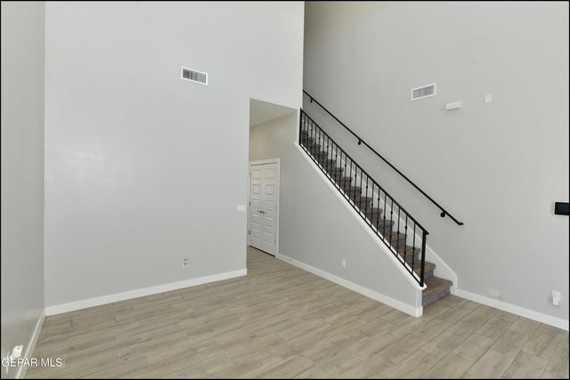 205 ANGLESY Place, El Paso, TX 79928