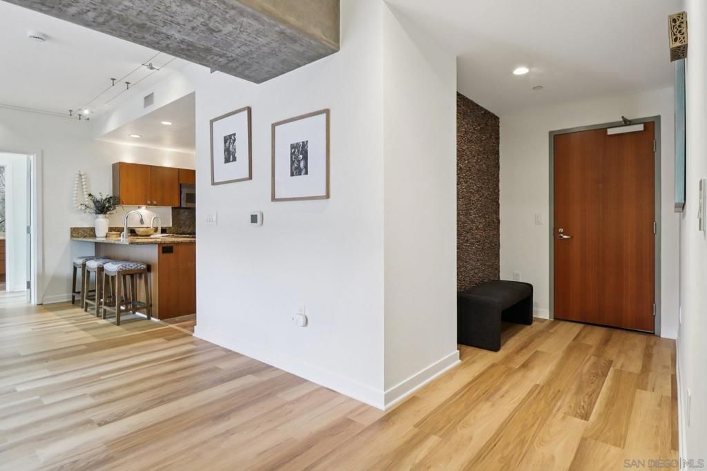 Image 13 of property listing at 800 The Mark Lane 607, San Diego, CA 92101