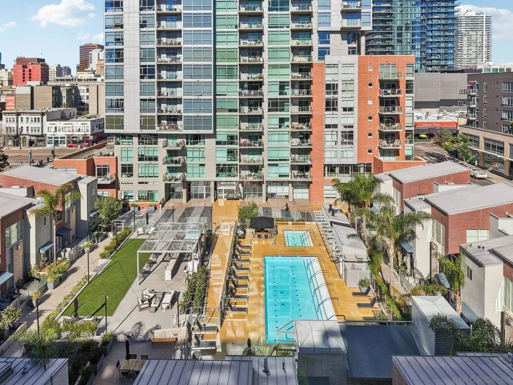 Image 54 of property listing at 800 The Mark Lane 607, San Diego, CA 92101