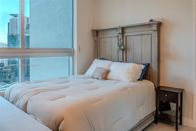 90 SW 3rd Street 3703, Miami, FL 33130