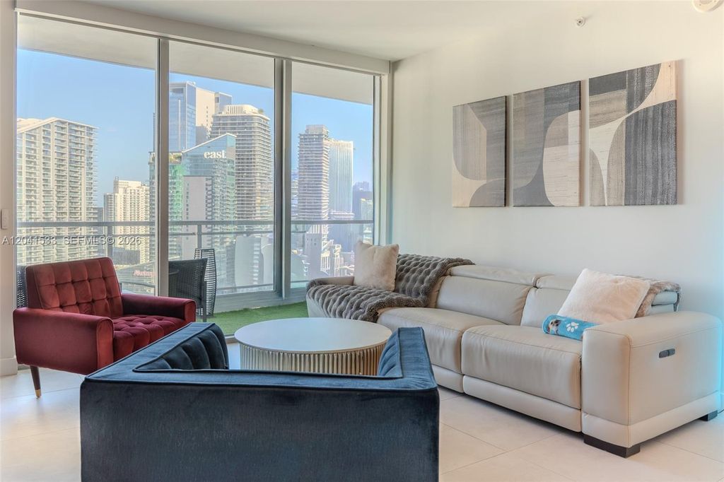 90 SW 3rd Street 3703, Miami, FL 33130