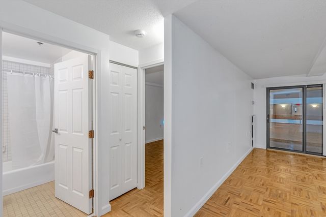 357 Commercial St 219, Boston, MA 02109