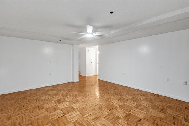 357 Commercial St 219, Boston, MA 02109