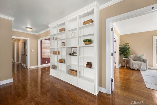 229 W Brookdale Place, Fullerton, CA 92832