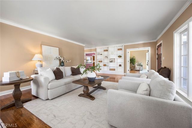 229 W Brookdale Place, Fullerton, CA 92832