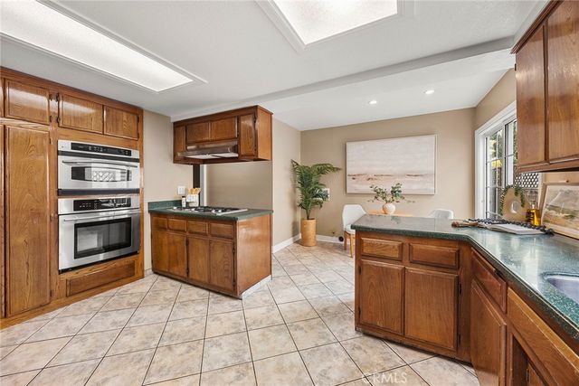 229 W Brookdale Place, Fullerton, CA 92832
