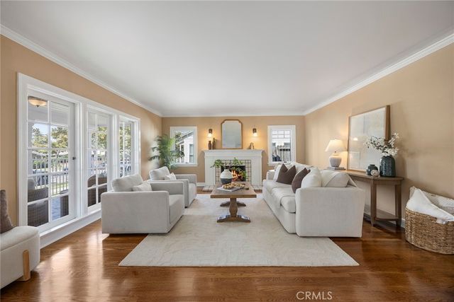229 W Brookdale Place, Fullerton, CA 92832