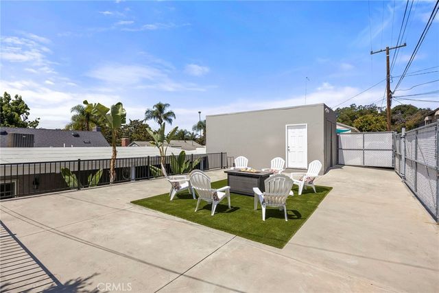229 W Brookdale Place, Fullerton, CA 92832