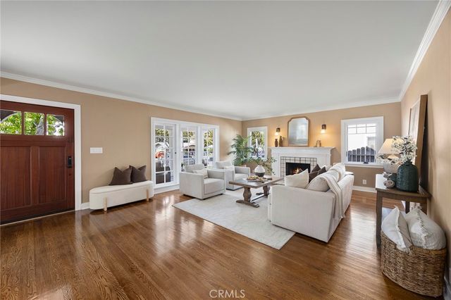 229 W Brookdale Place, Fullerton, CA 92832